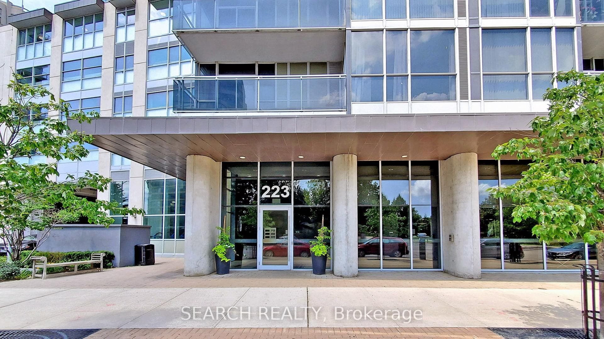 223 Webb Drive Unit 2906 photo 2