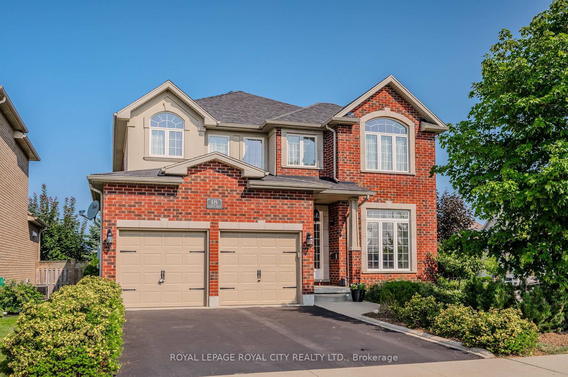 18 Sweeney Drive photo 1