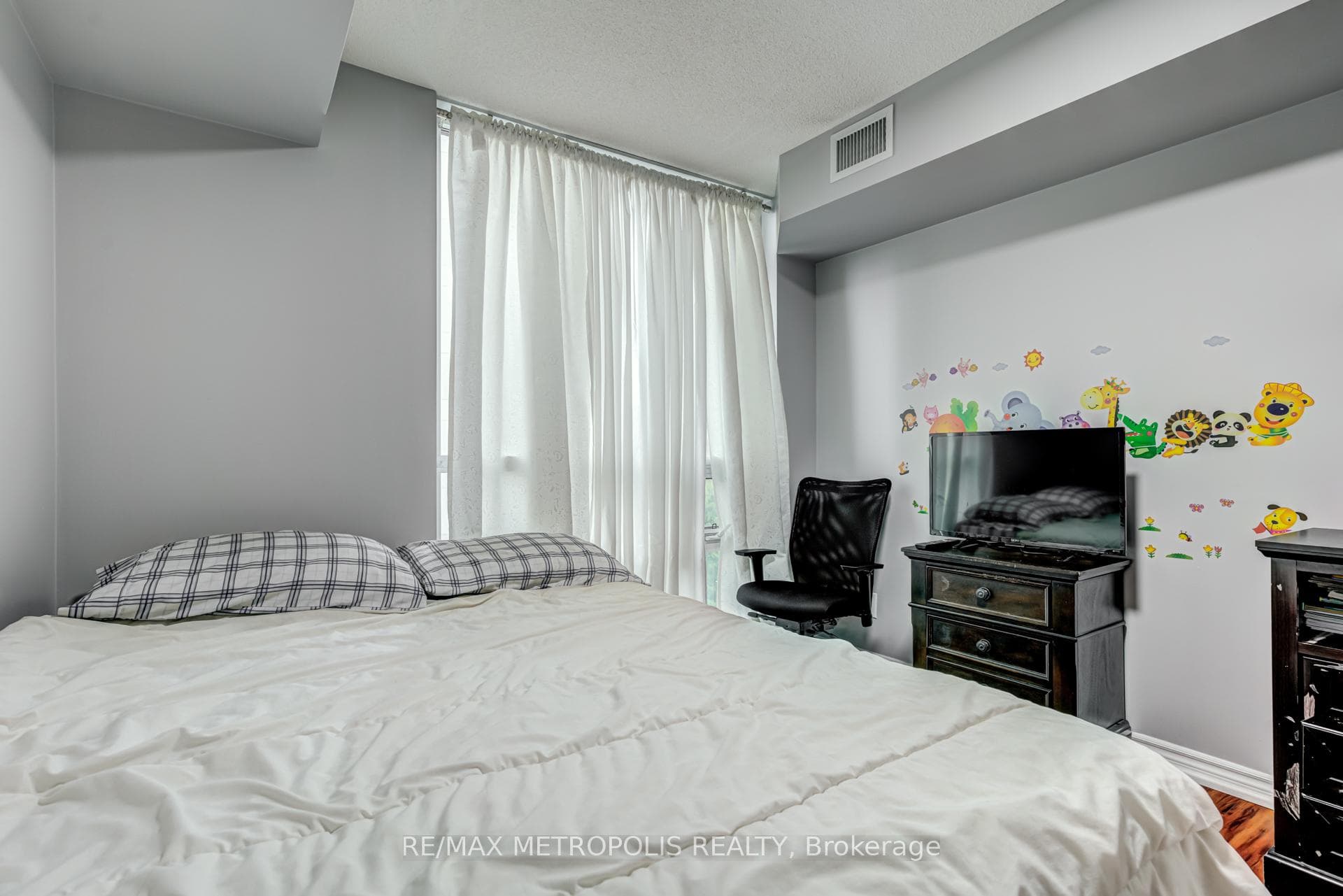 88 Grangeway Avenue Unit 609 photo 16