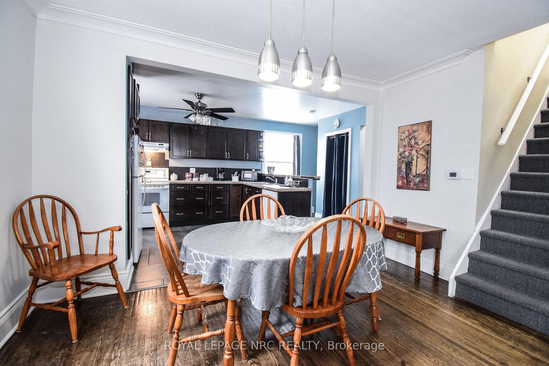 109 Pine Street photo 10