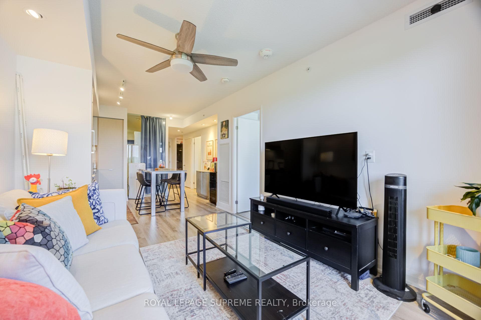 10 Gibbs Road Unit 414 photo 24