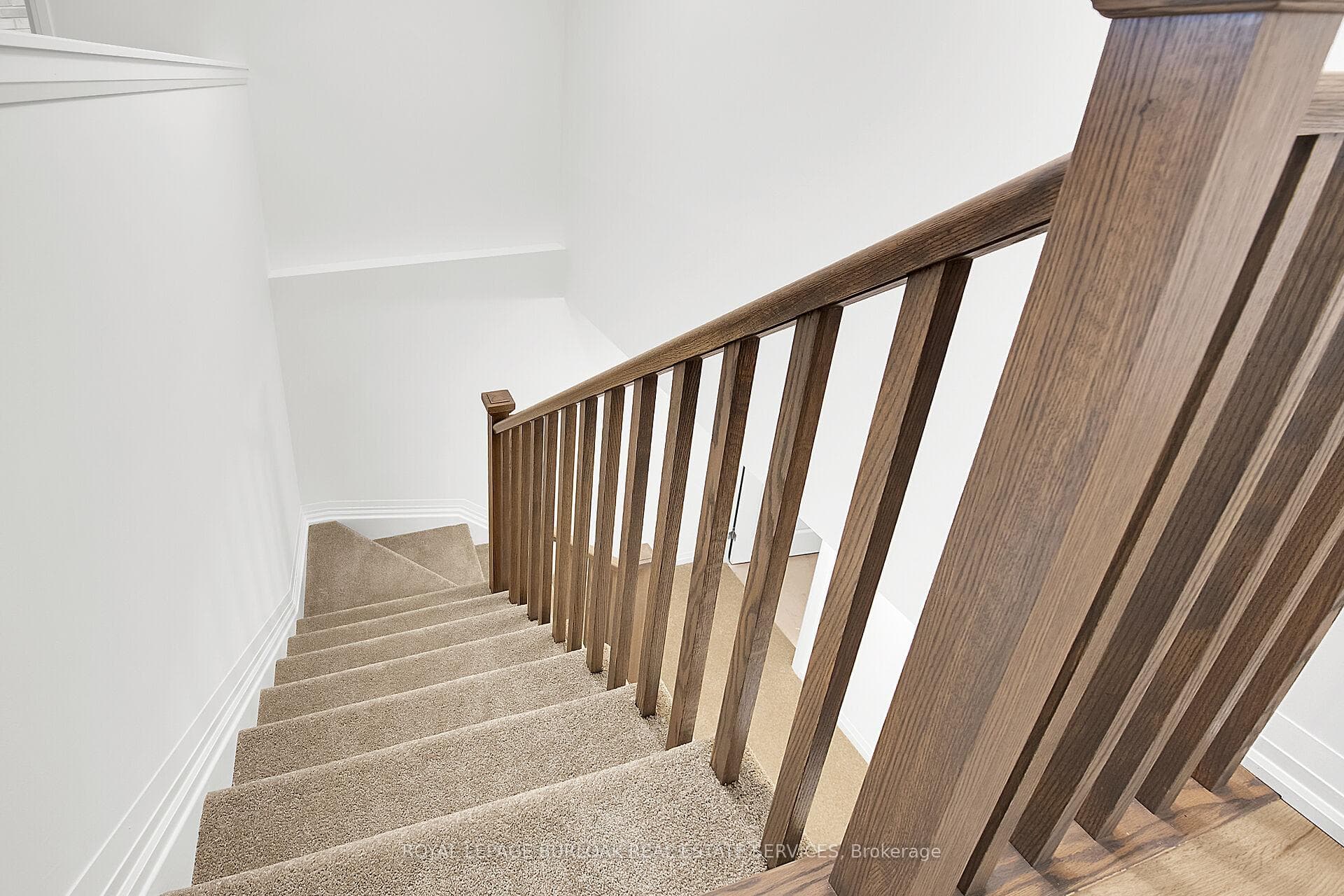 35 Willson Drive photo 28