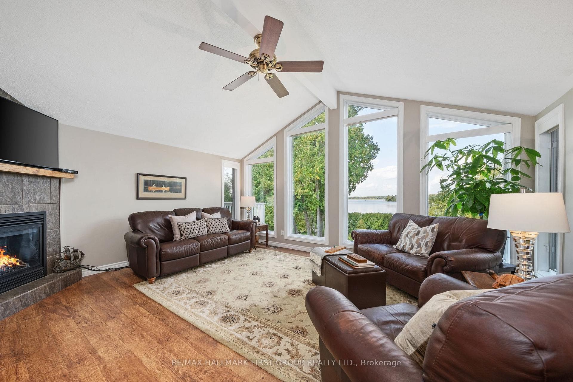 116 Lakeview Drive photo 6