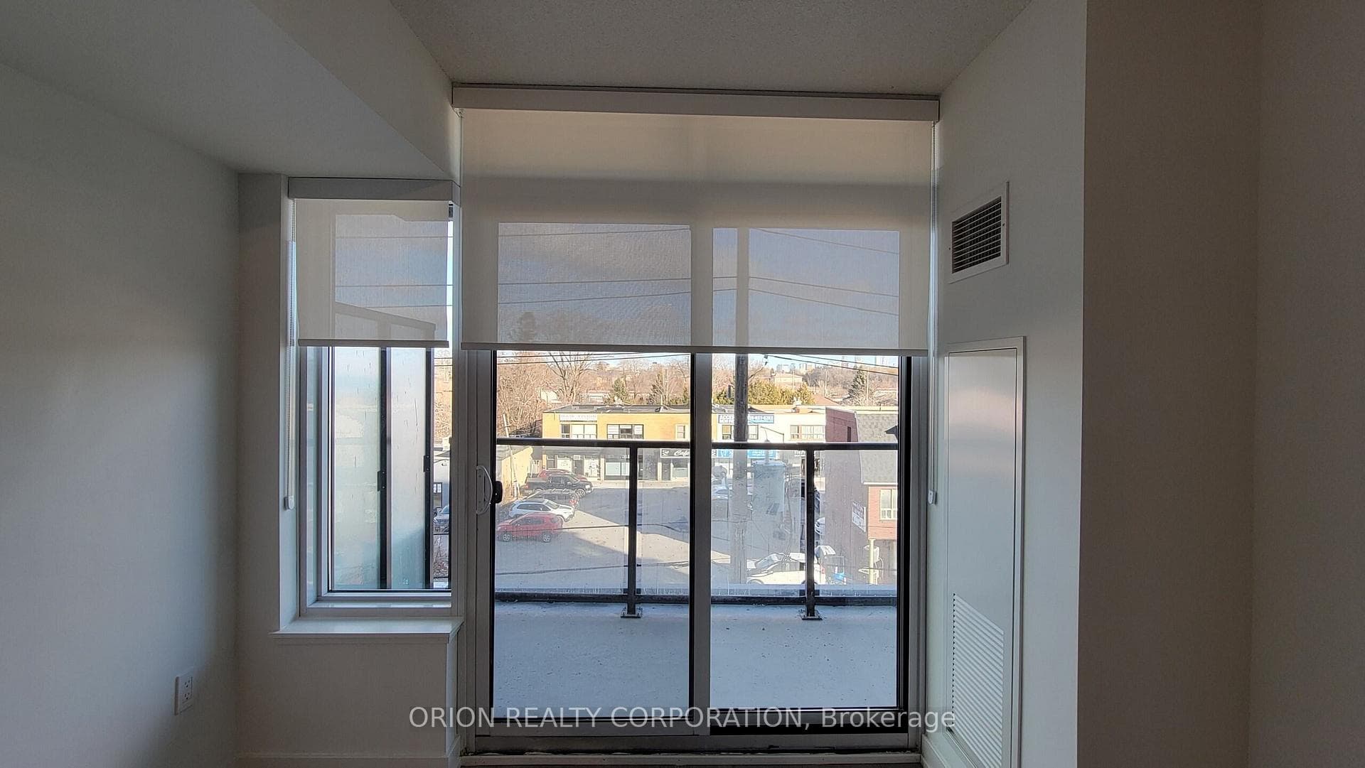 556 Marlee Avenue Unit 414 photo 17