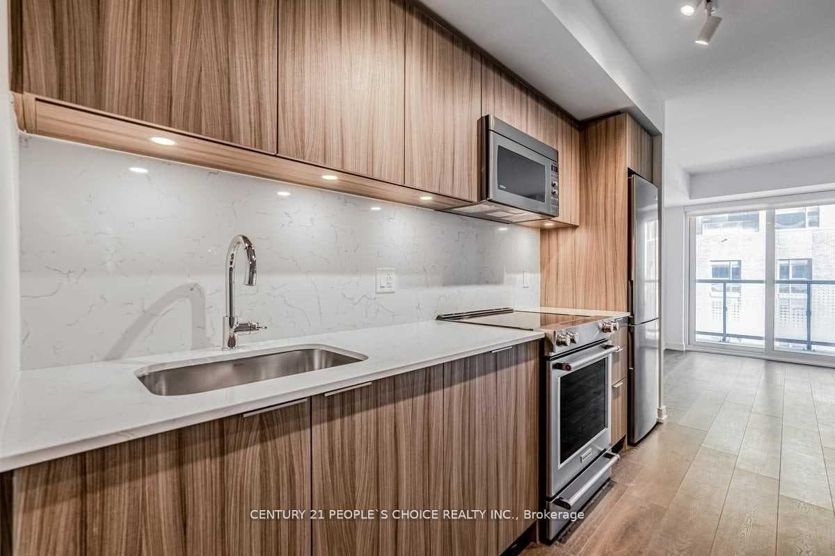 30 Samuel Wood Way Unit 410 photo 10