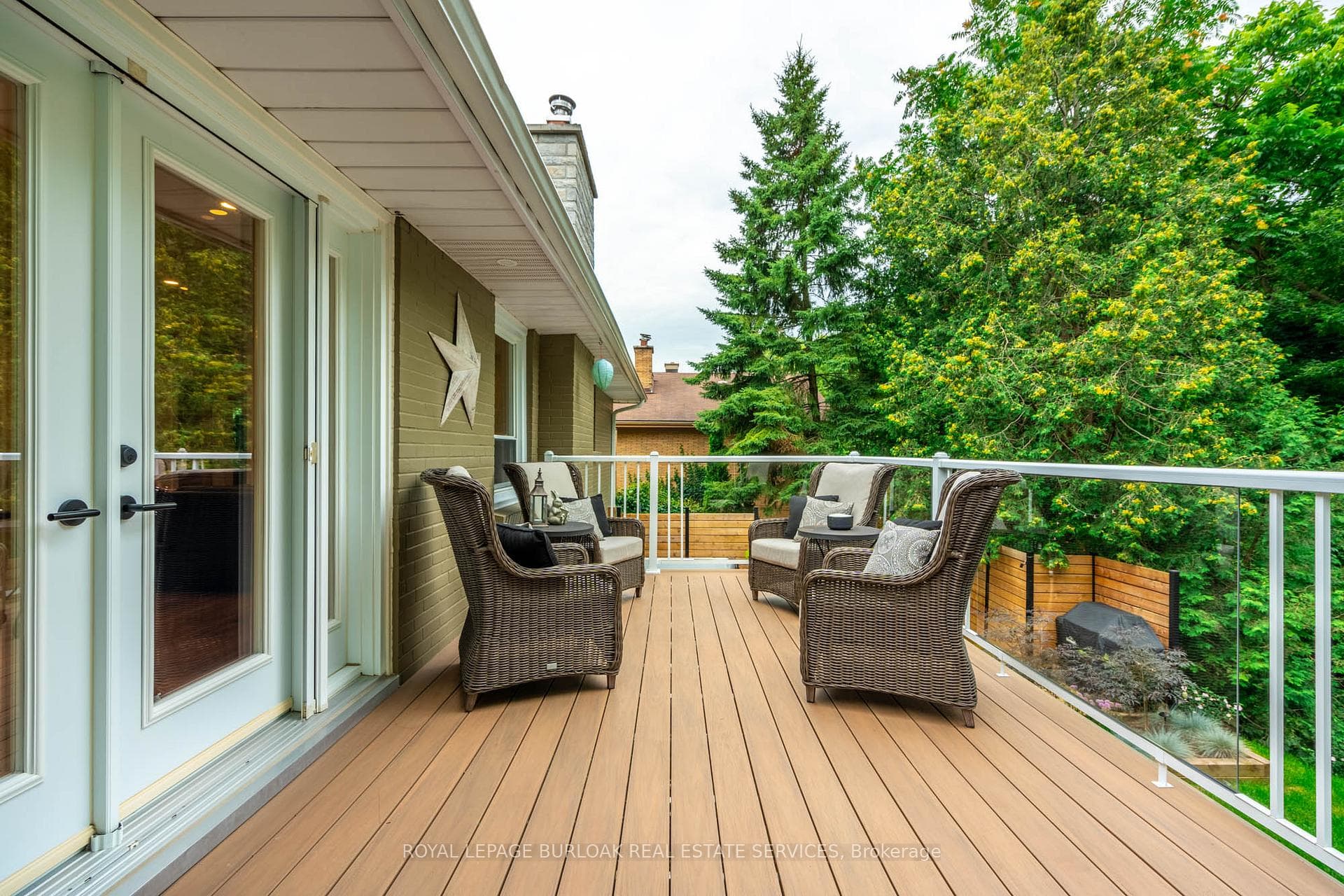 898 Partridge Drive photo 32
