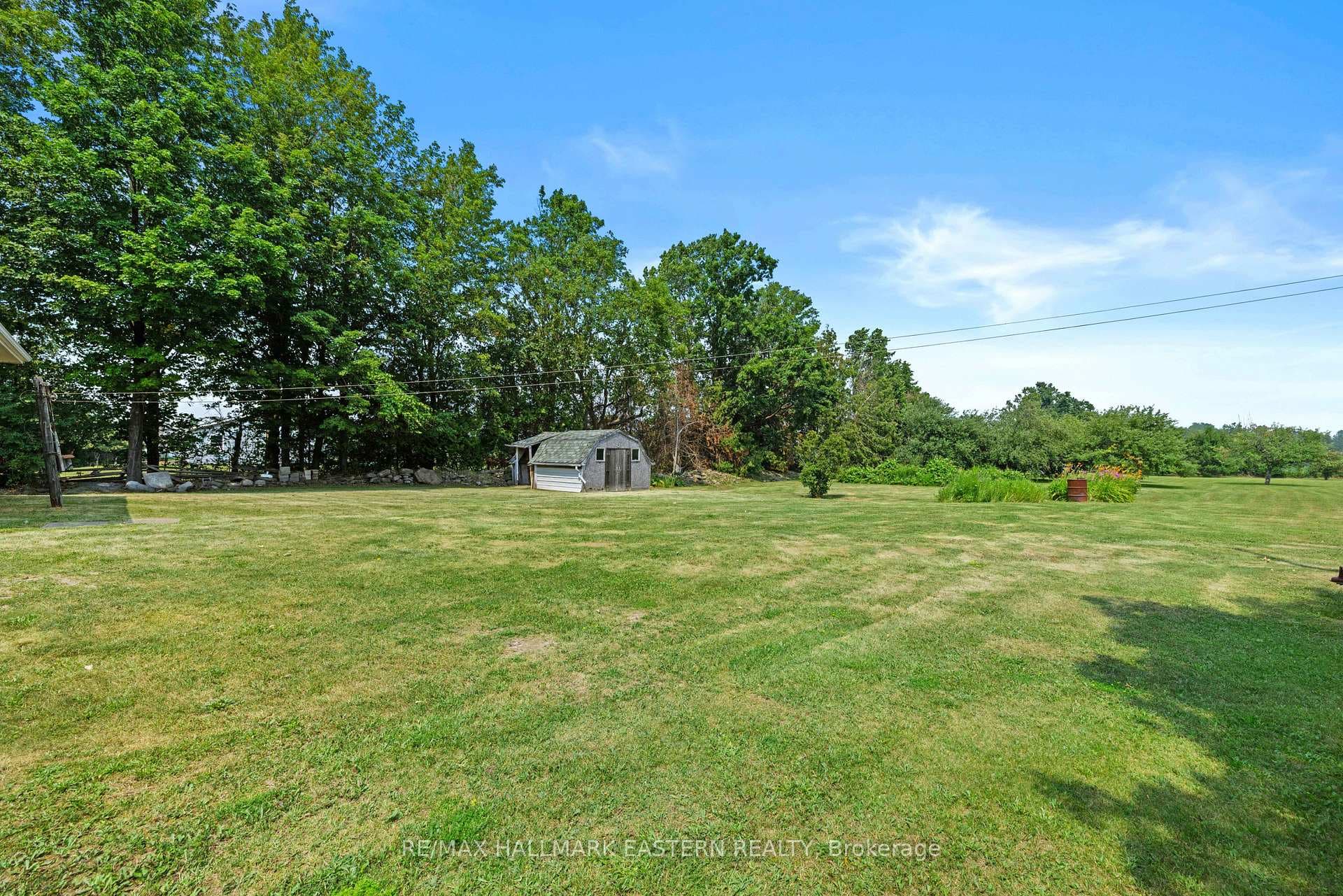 921 Robinson Road photo 29