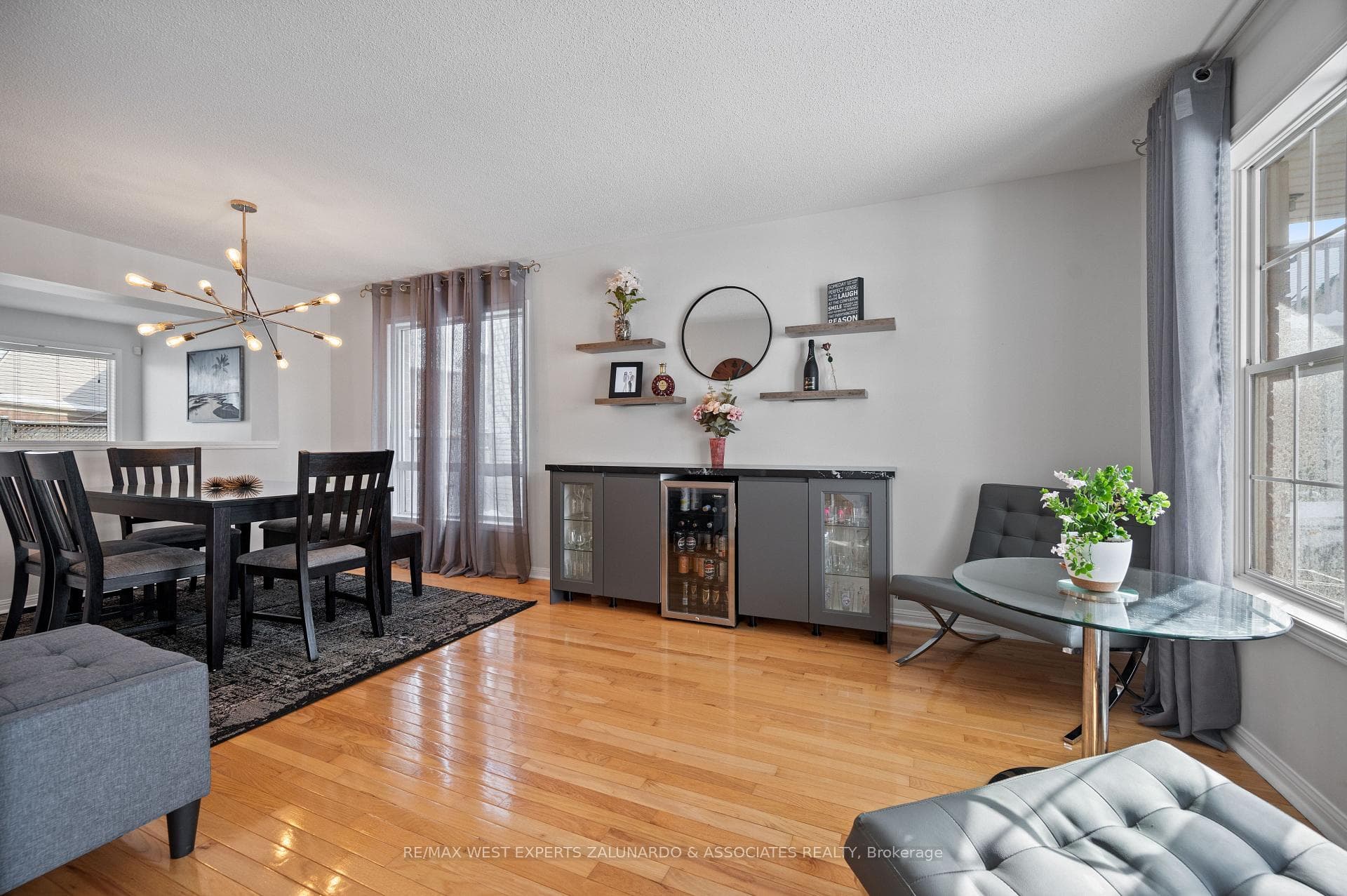 463 Trudeau Drive photo 6