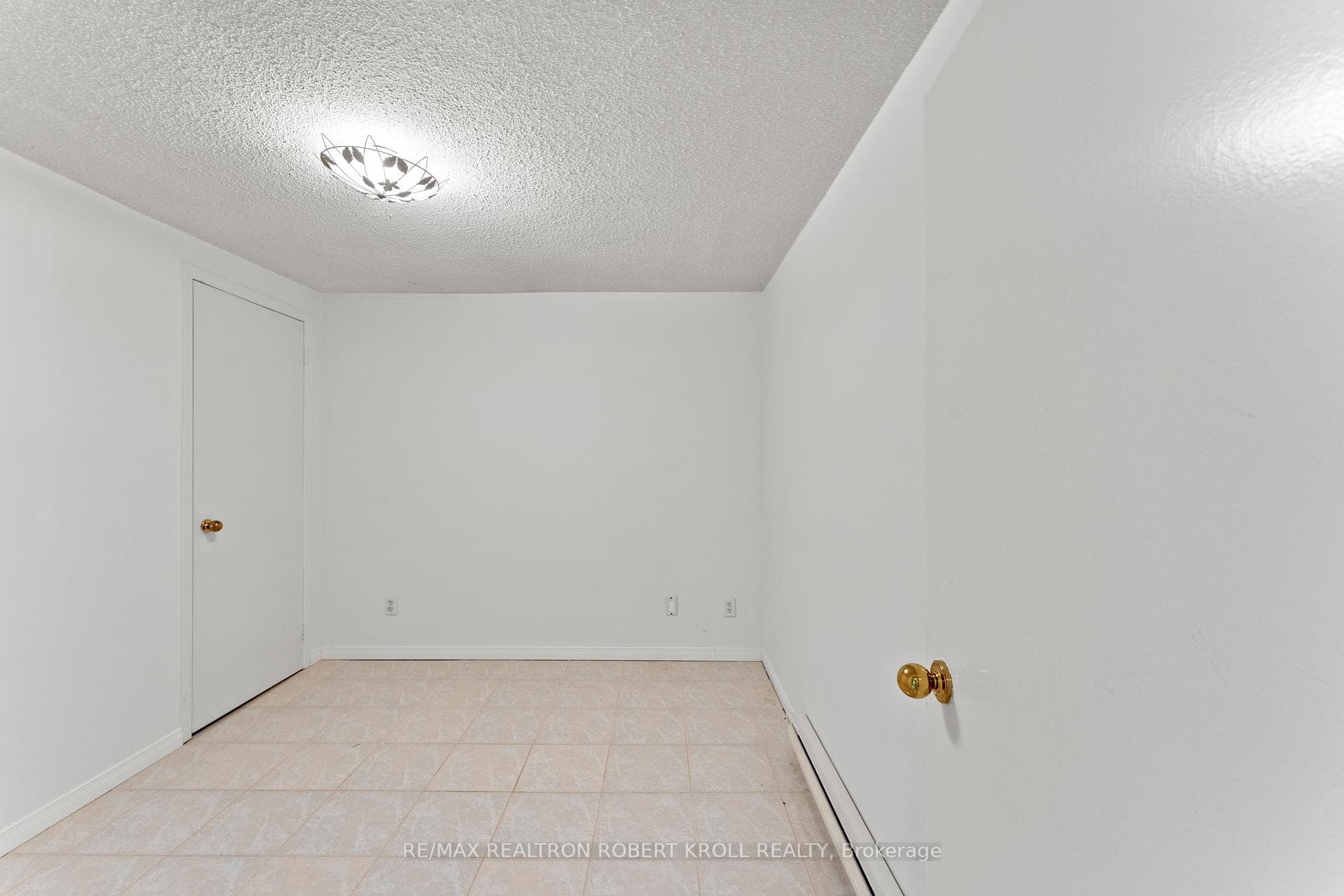 5th/Bedroom
