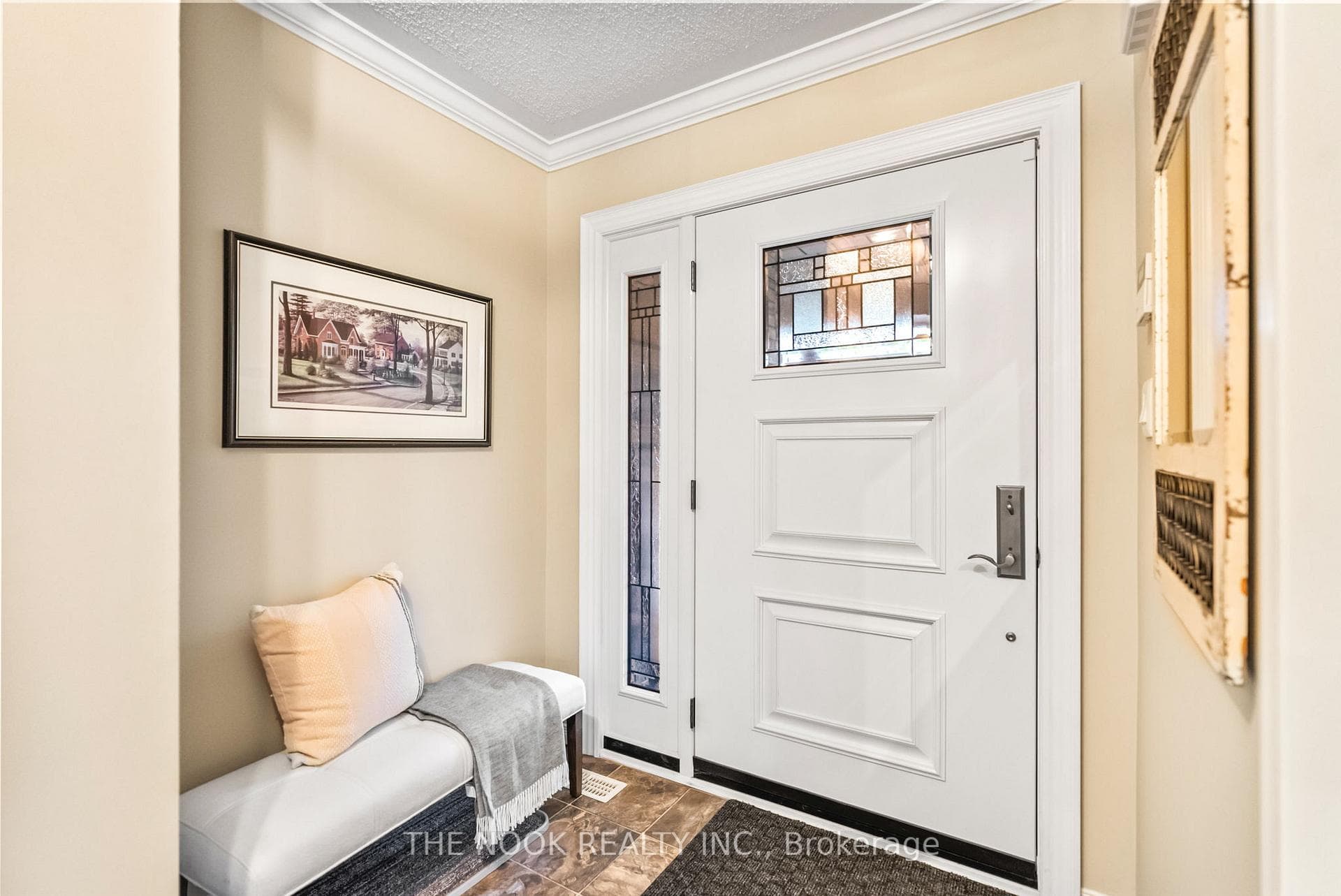 1450 Greenvalley Trail photo 5