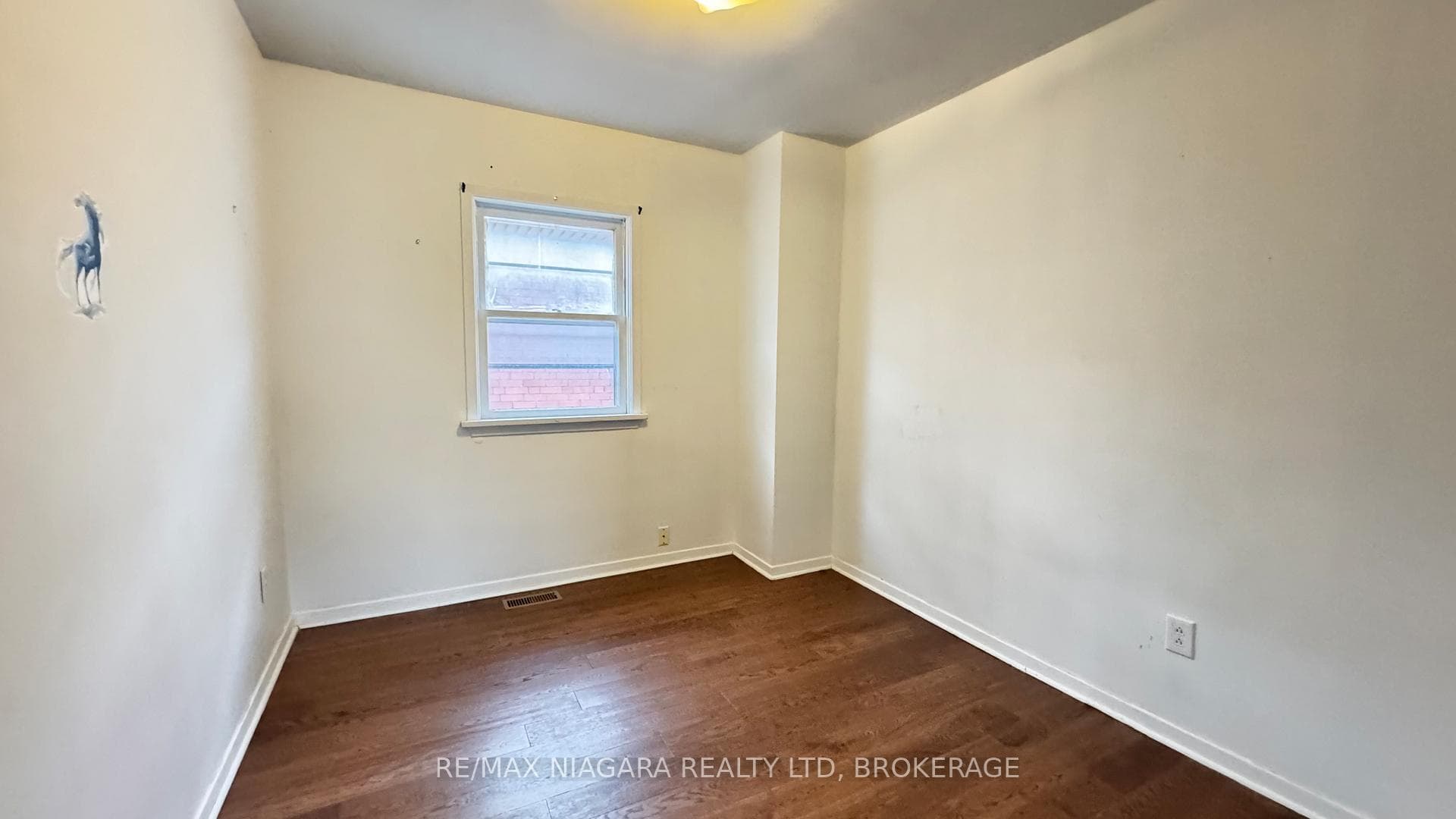 256 East Main Street Unit Upper photo 8