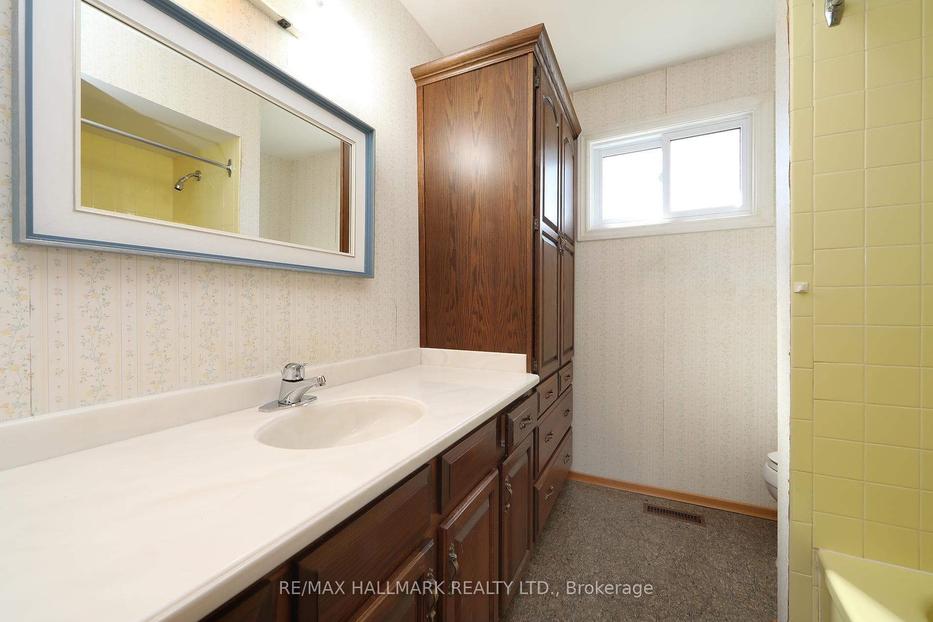 31 Tilley Drive photo 21