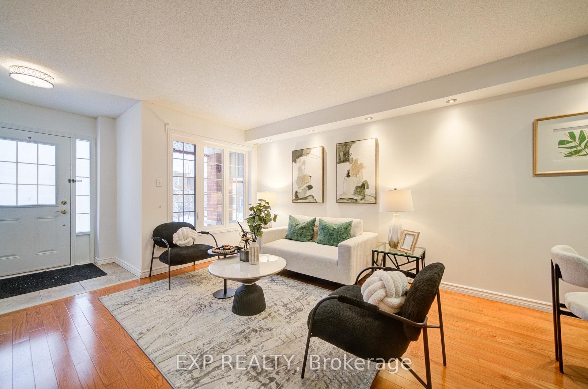 21 Westcliffe Crescent photo 6