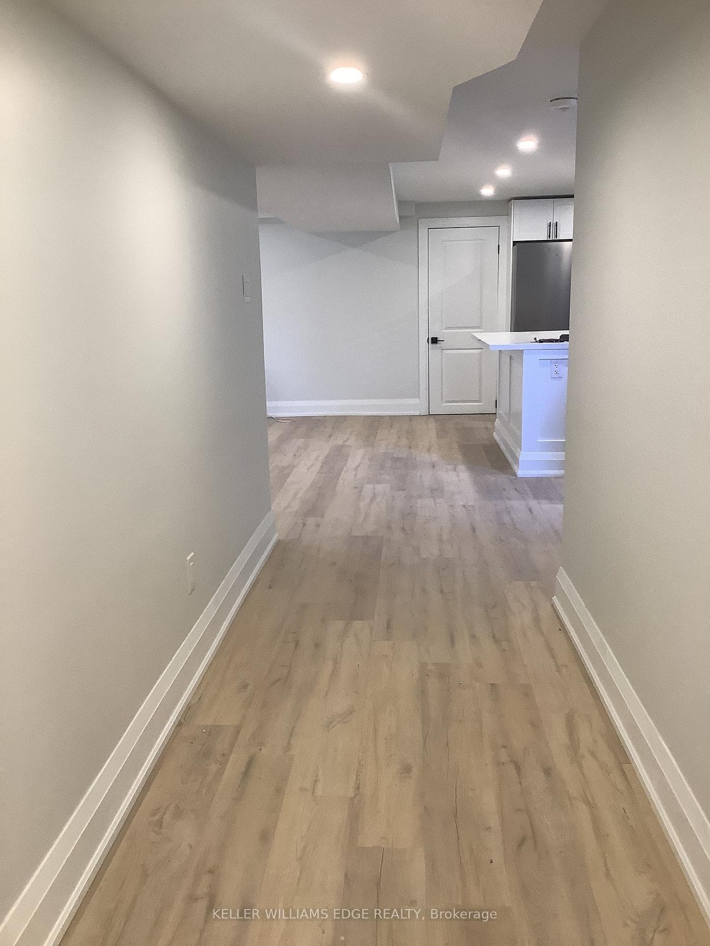 93 Purdy Crescent Unit #2 photo 6