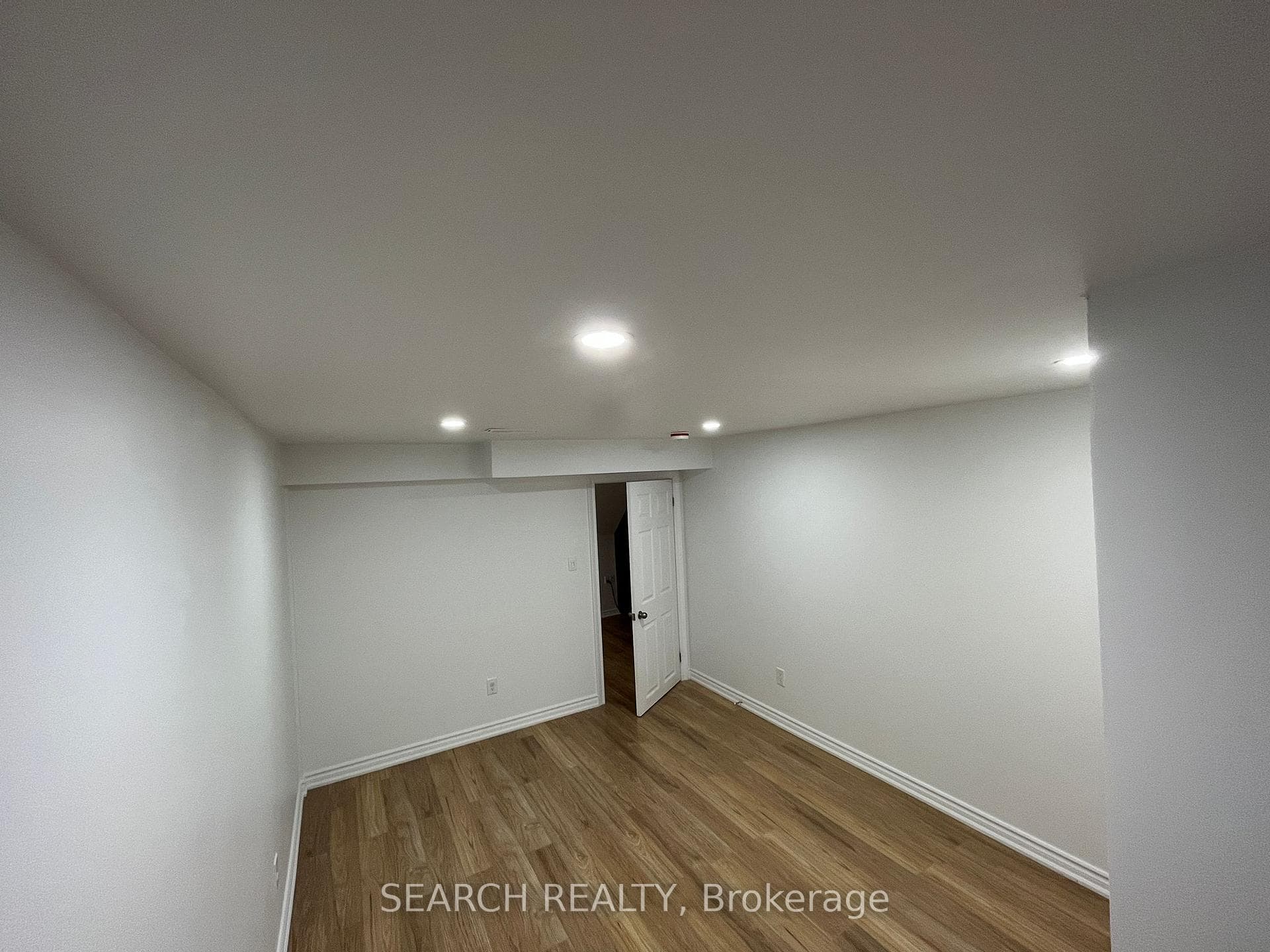 17 Glenheather Terrace Unit Bsmt photo 17