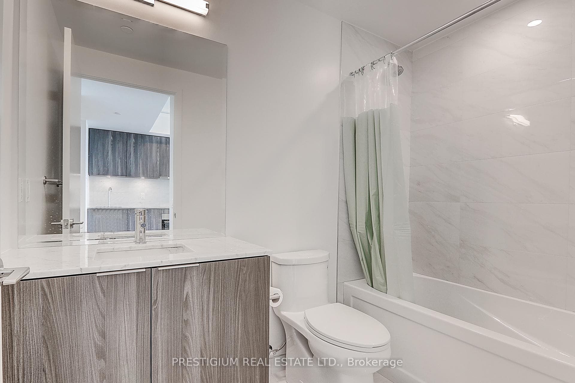 15 Queens Quay Unit 2801 photo 19