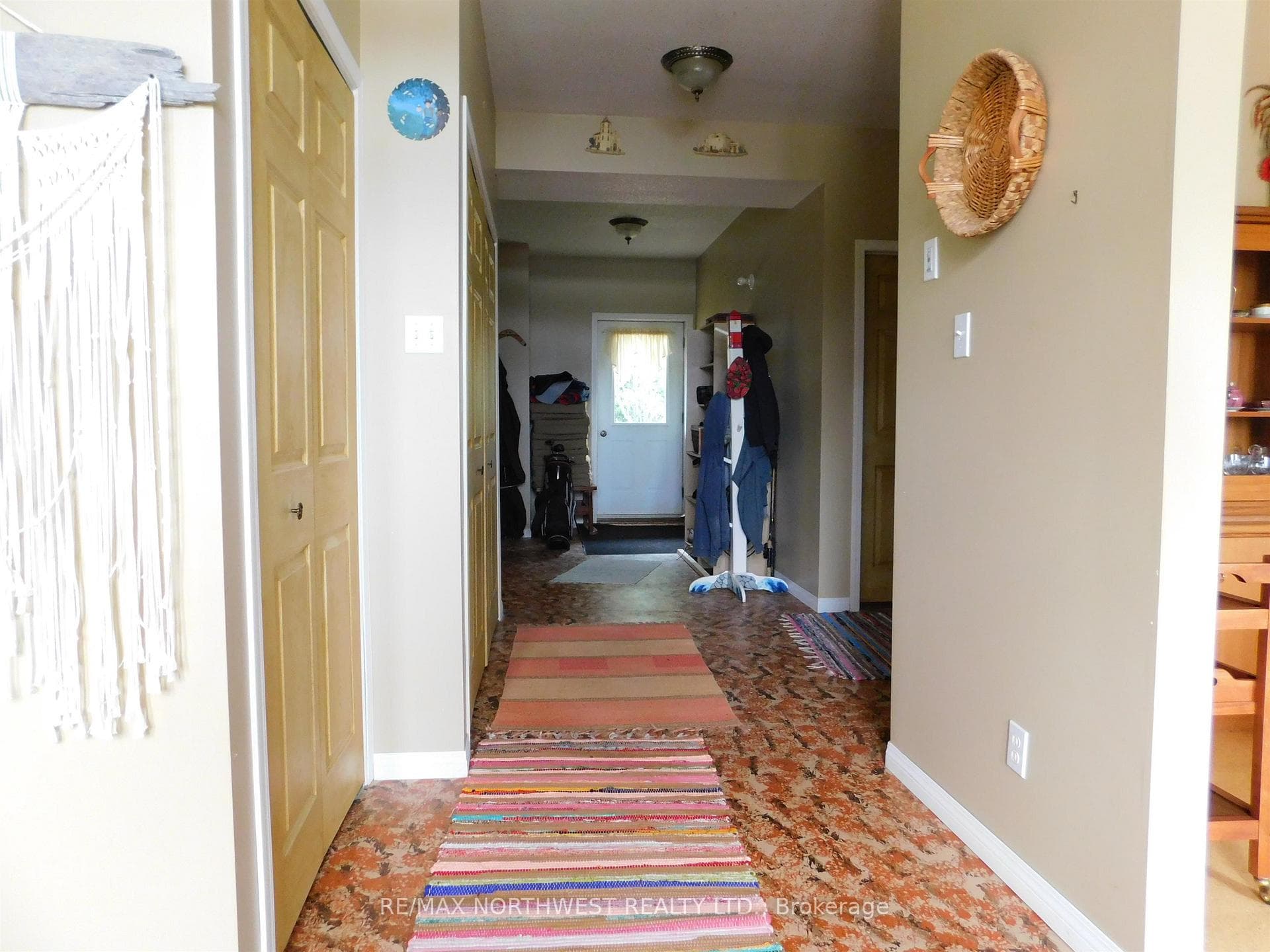 722 Sandy Beach Road photo 5