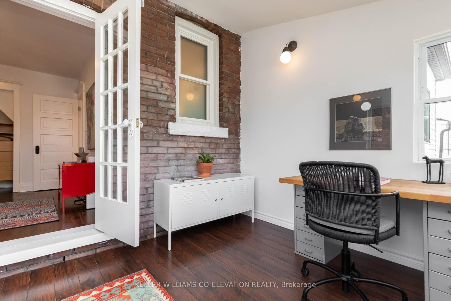 24 Kenneth Avenue photo 22