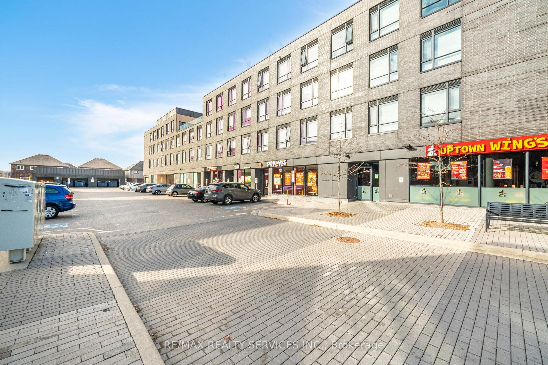 1720 Simcoe Street Unit 31 photo 26