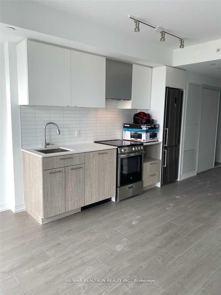 251 Jarvis Street Unit 1222 photo 5