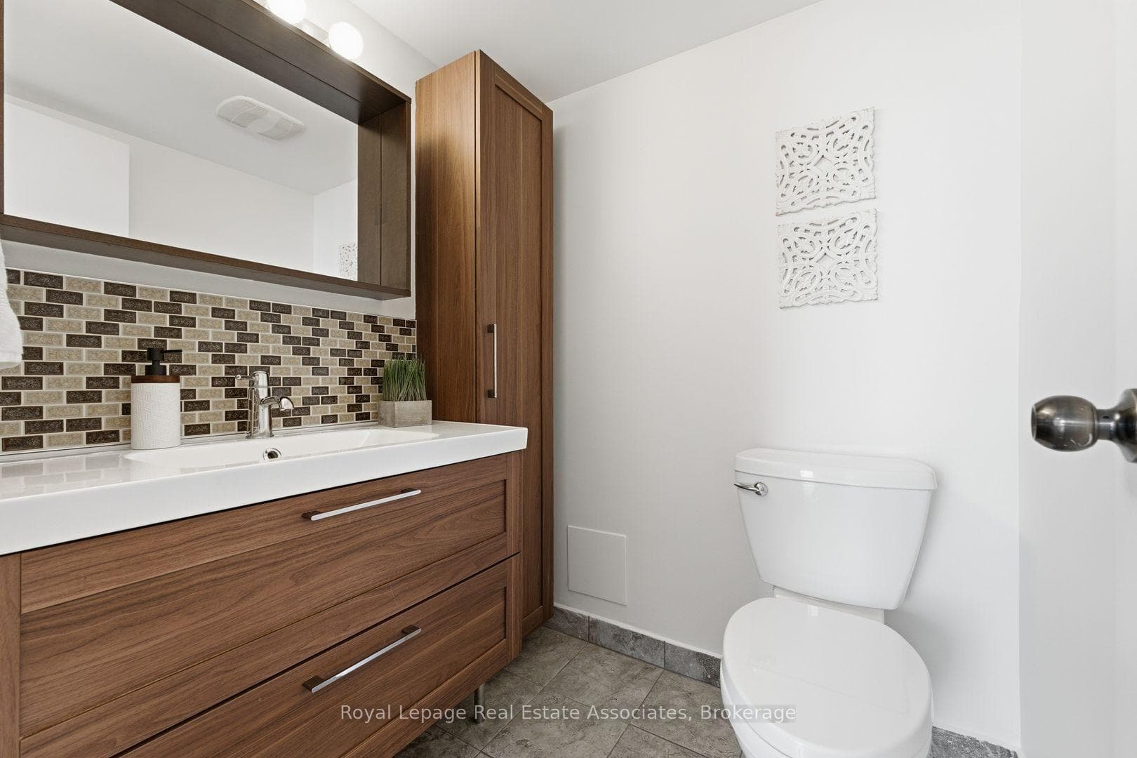 3170 Kirwin Avenue Unit 1010 photo 24