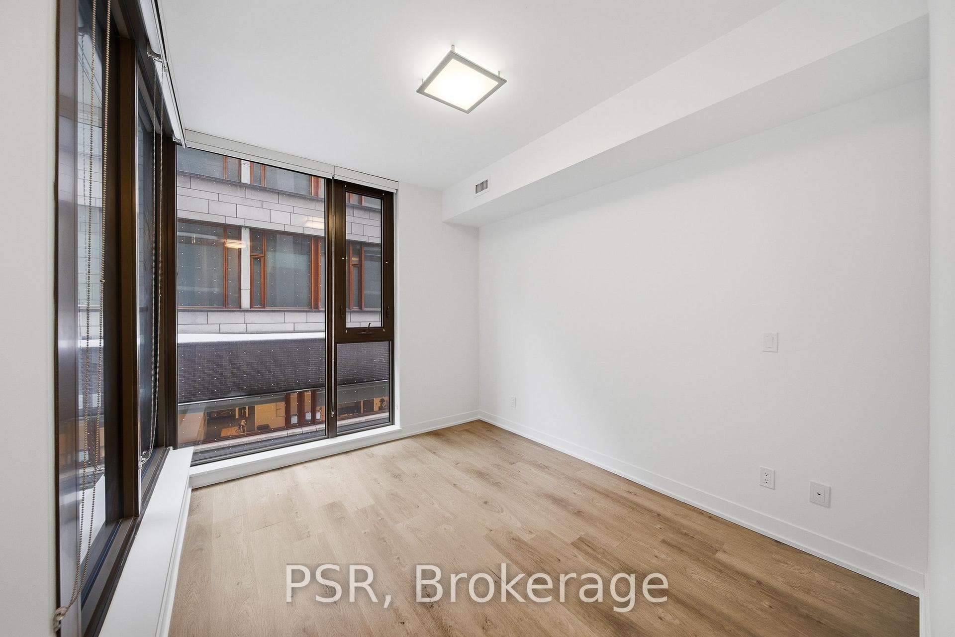 2 St Thomas Street Unit 202 photo 17