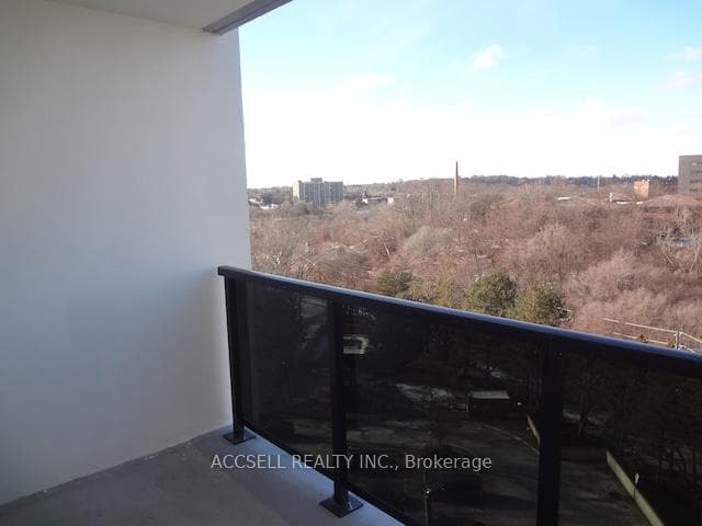 85 Emmett Avenue Unit 1012 photo 4