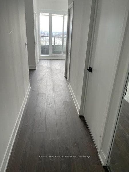2481 Taunton Road Unit 1202 photo 6