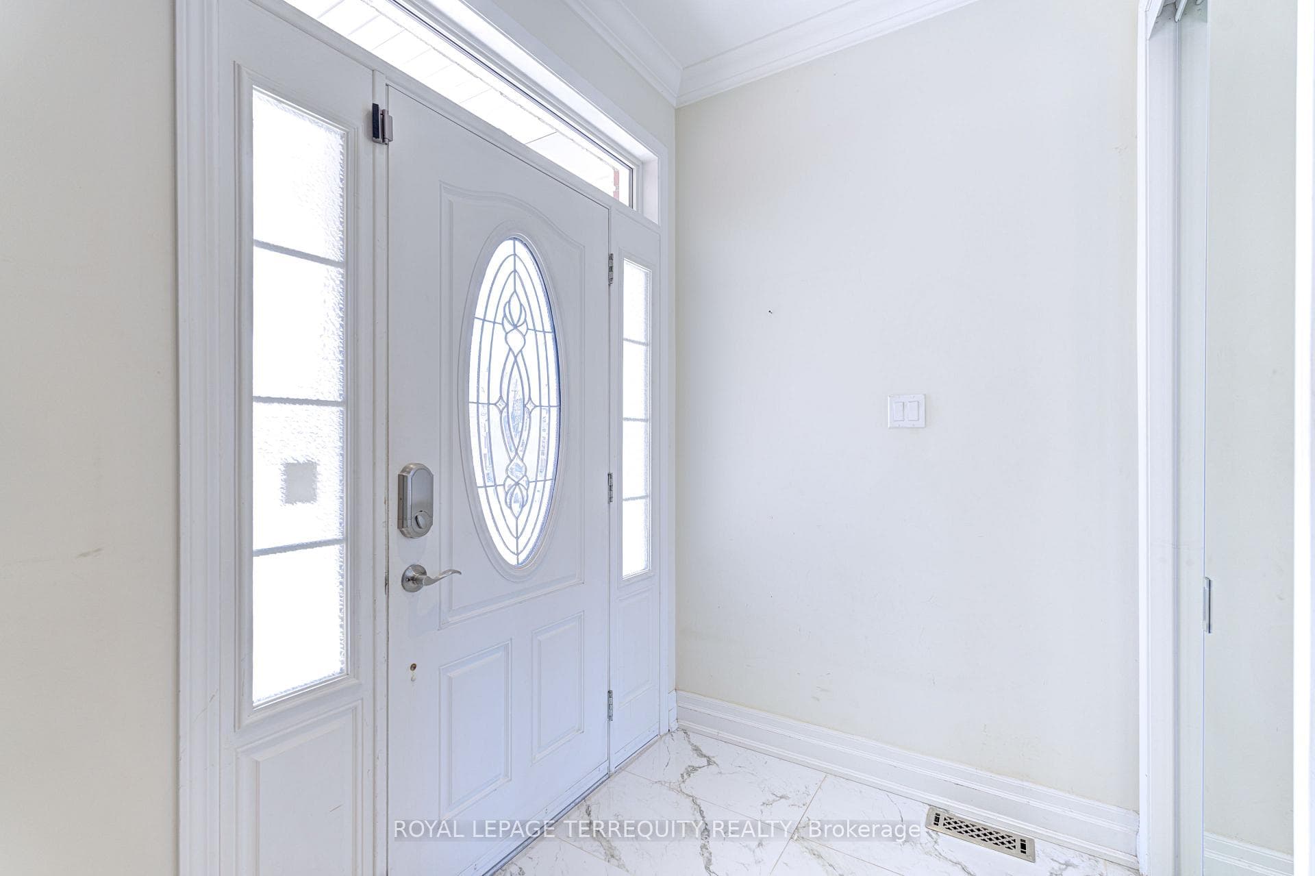 827 Wilks Landing photo 4