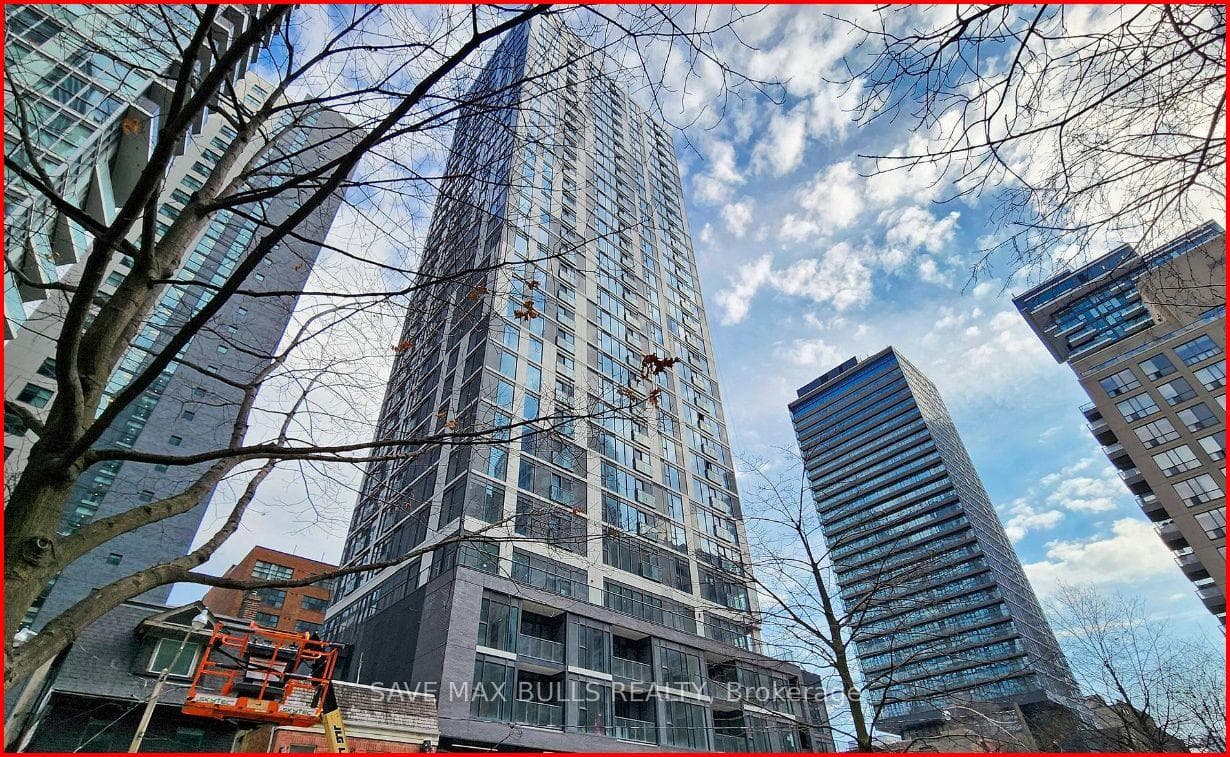 65 Mutual Street Unit 2407 photo 1