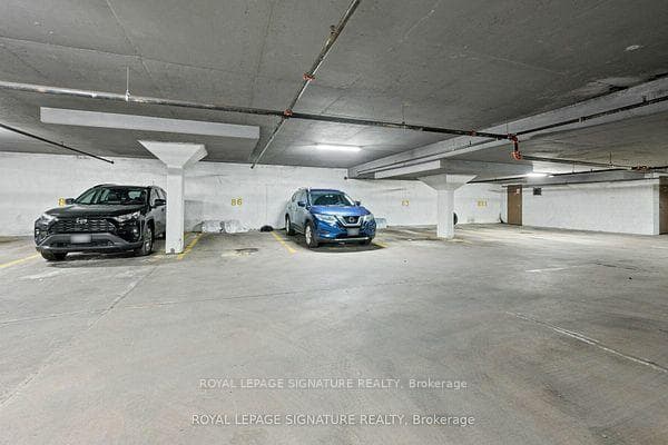 7405 Goreway Drive Unit 104 photo 34