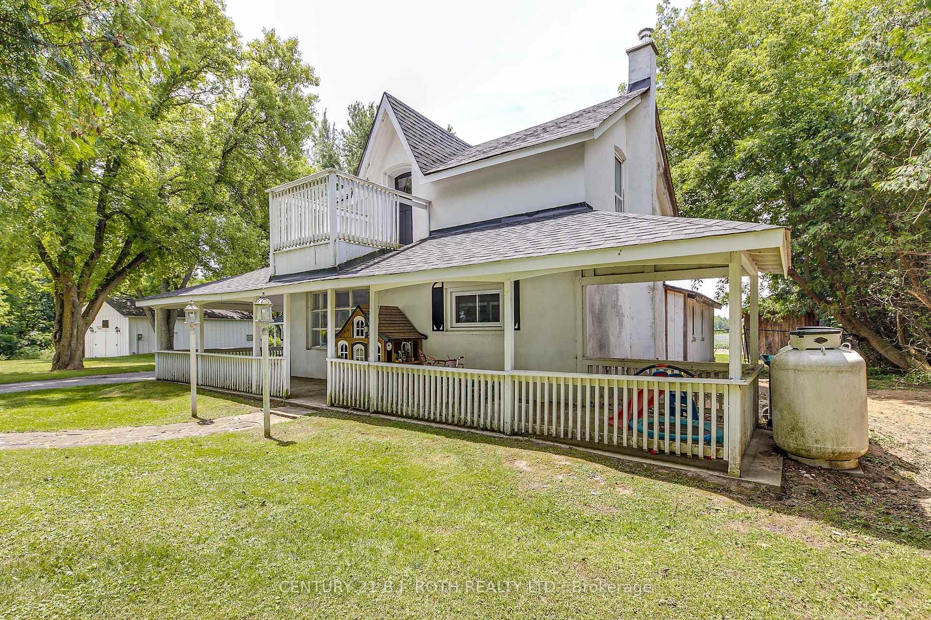 17 Denney Drive photo 2
