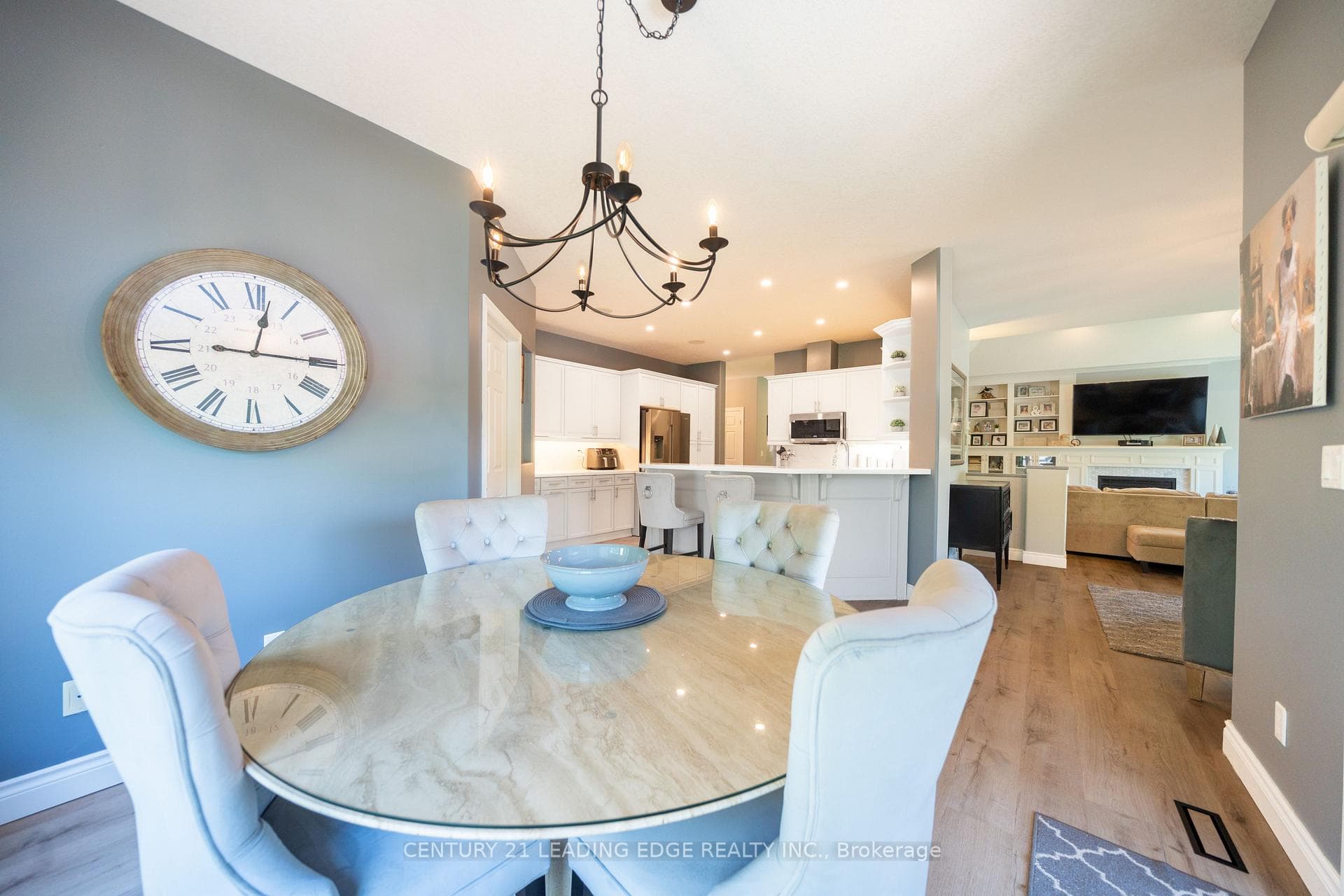 27 Karendale Crescent photo 13