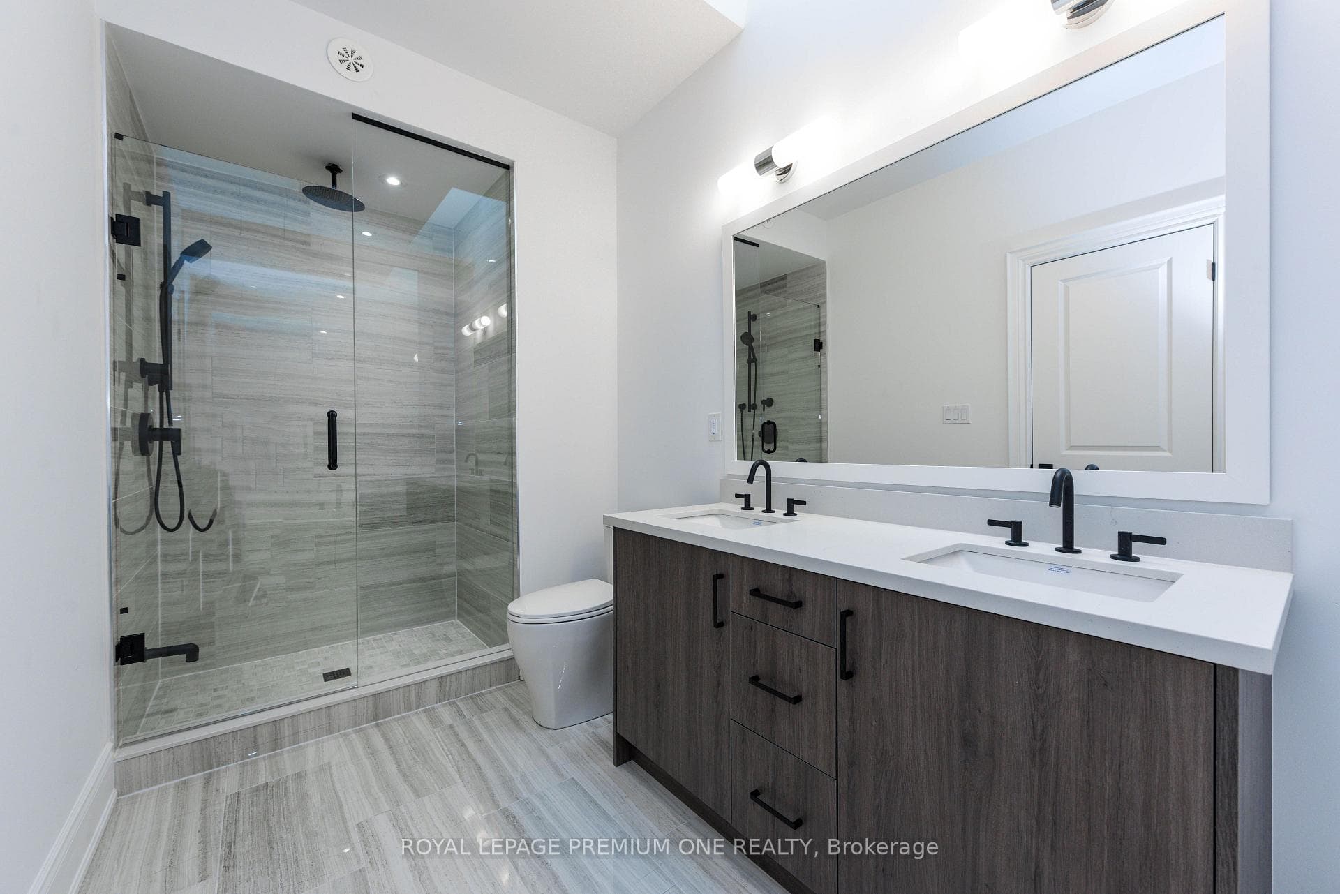 55 Lunar Crescent Unit 140 photo 27