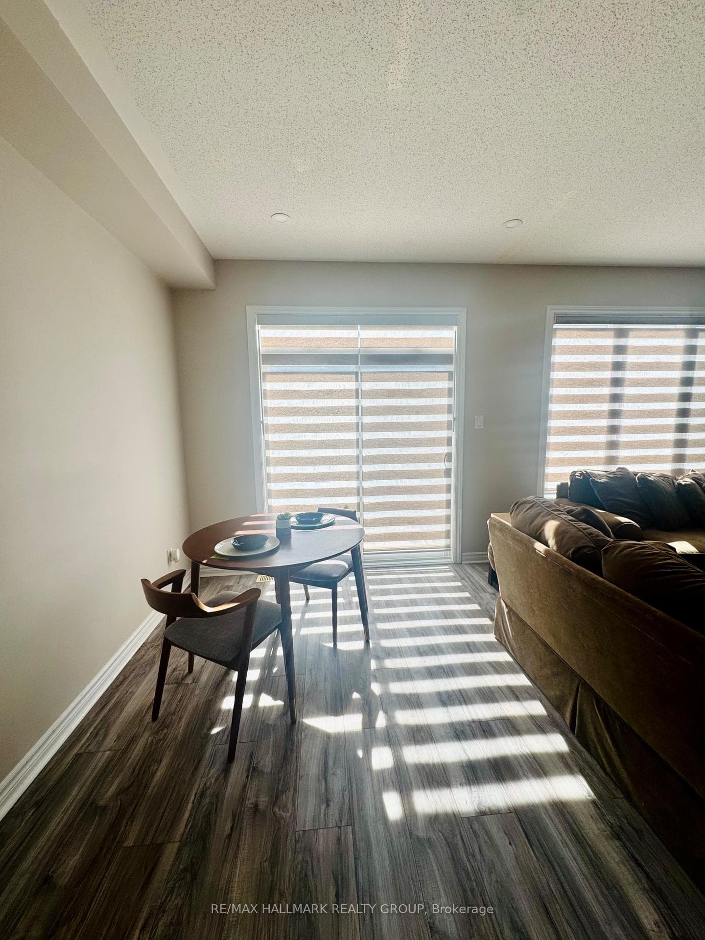 2326 Watercolours Way photo 7