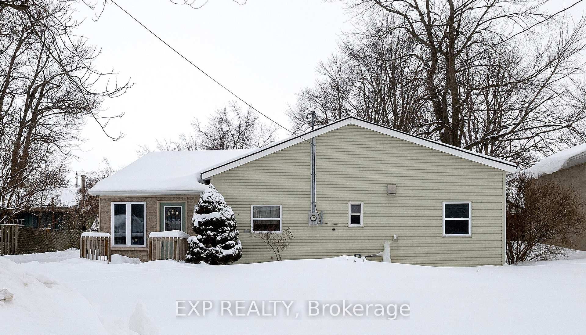141 Dyer Street photo 31