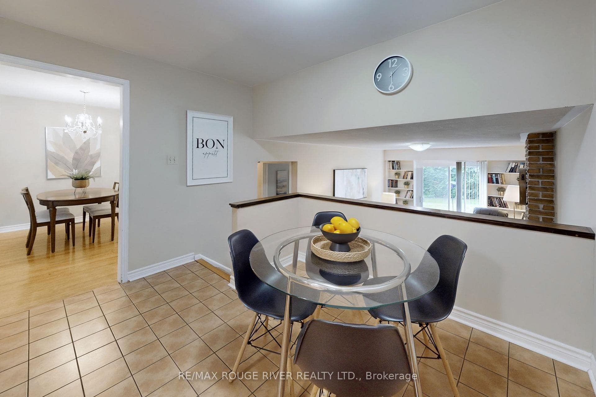 538 Rouge Hills Drive photo 13