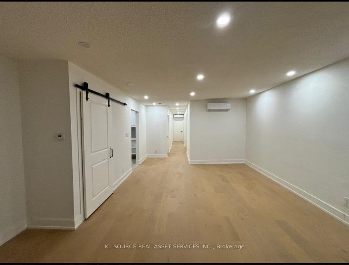29 George Webster Road Unit 2nd Floor photo 2