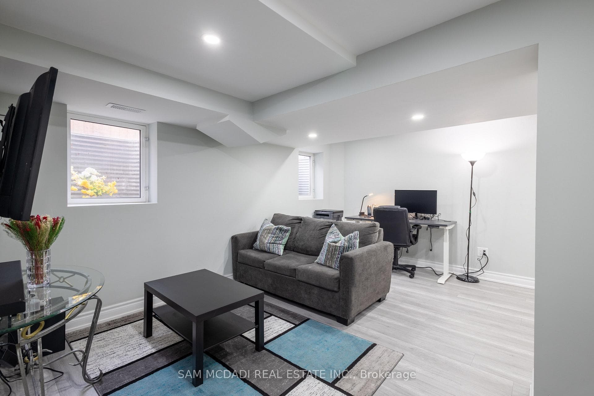 5757 Macphee Road photo 32