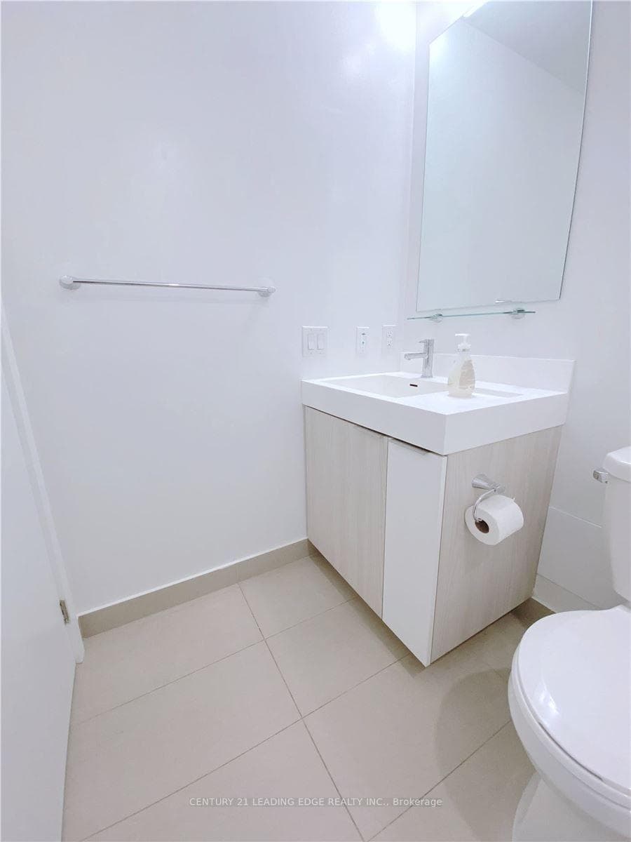 20 Tubman Avenue Unit 1312 photo 9