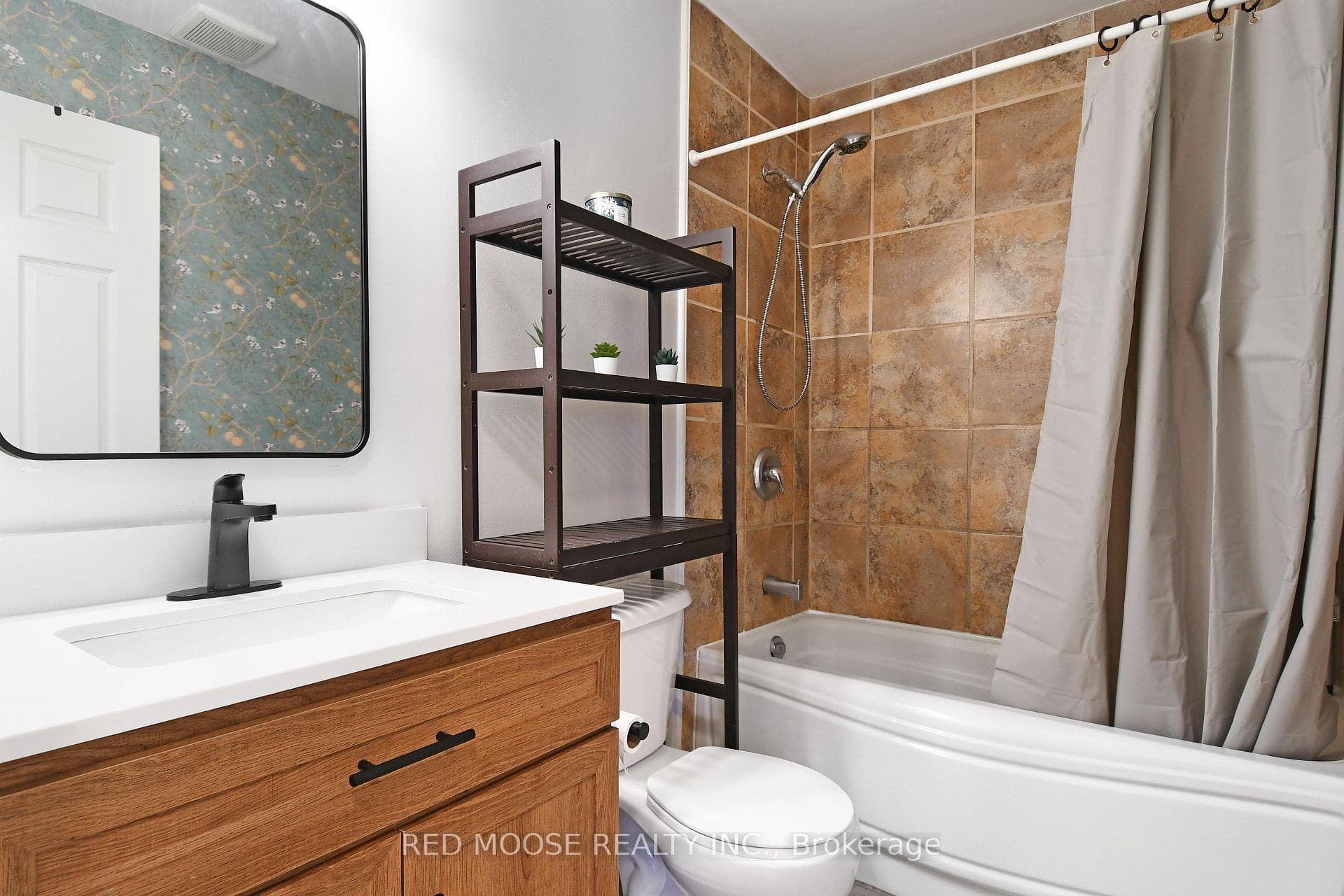 1250 McWatters Road Road Unit 40 photo 20