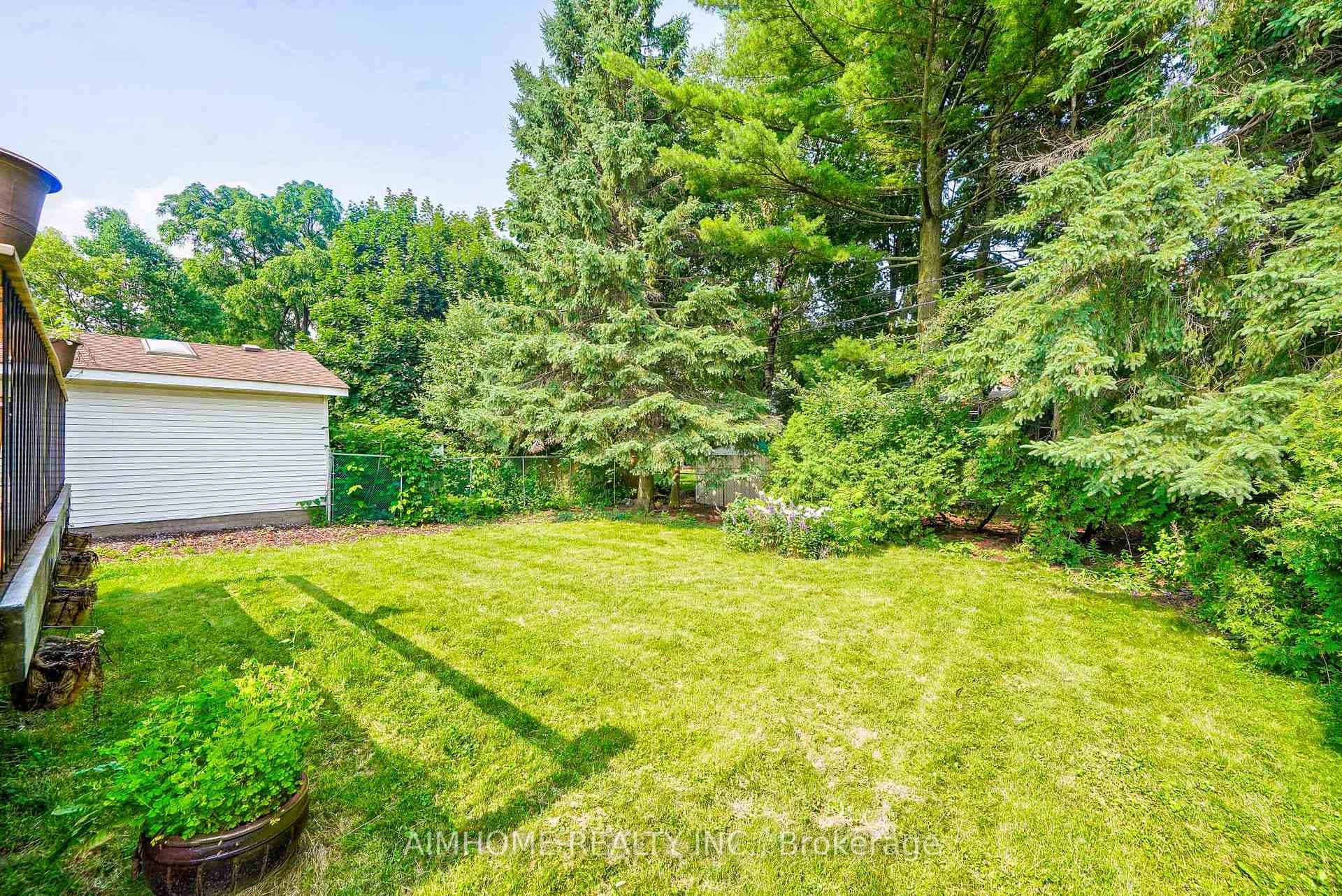 193 Scarboro Crescent photo 30