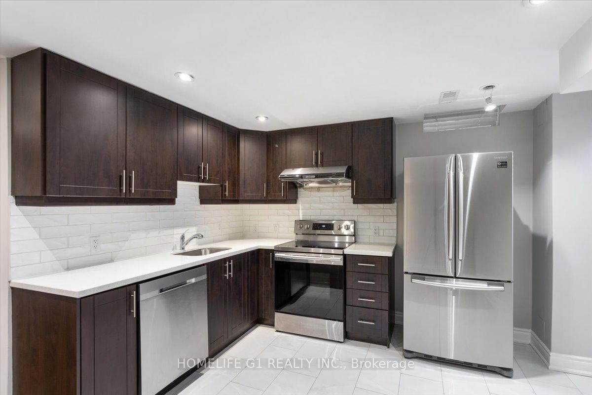 904 Oasis Drive photo 34