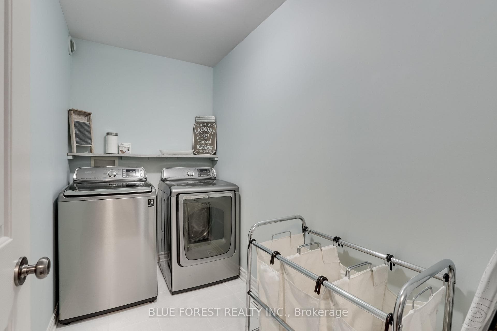 20 Turnberry Drive photo 18