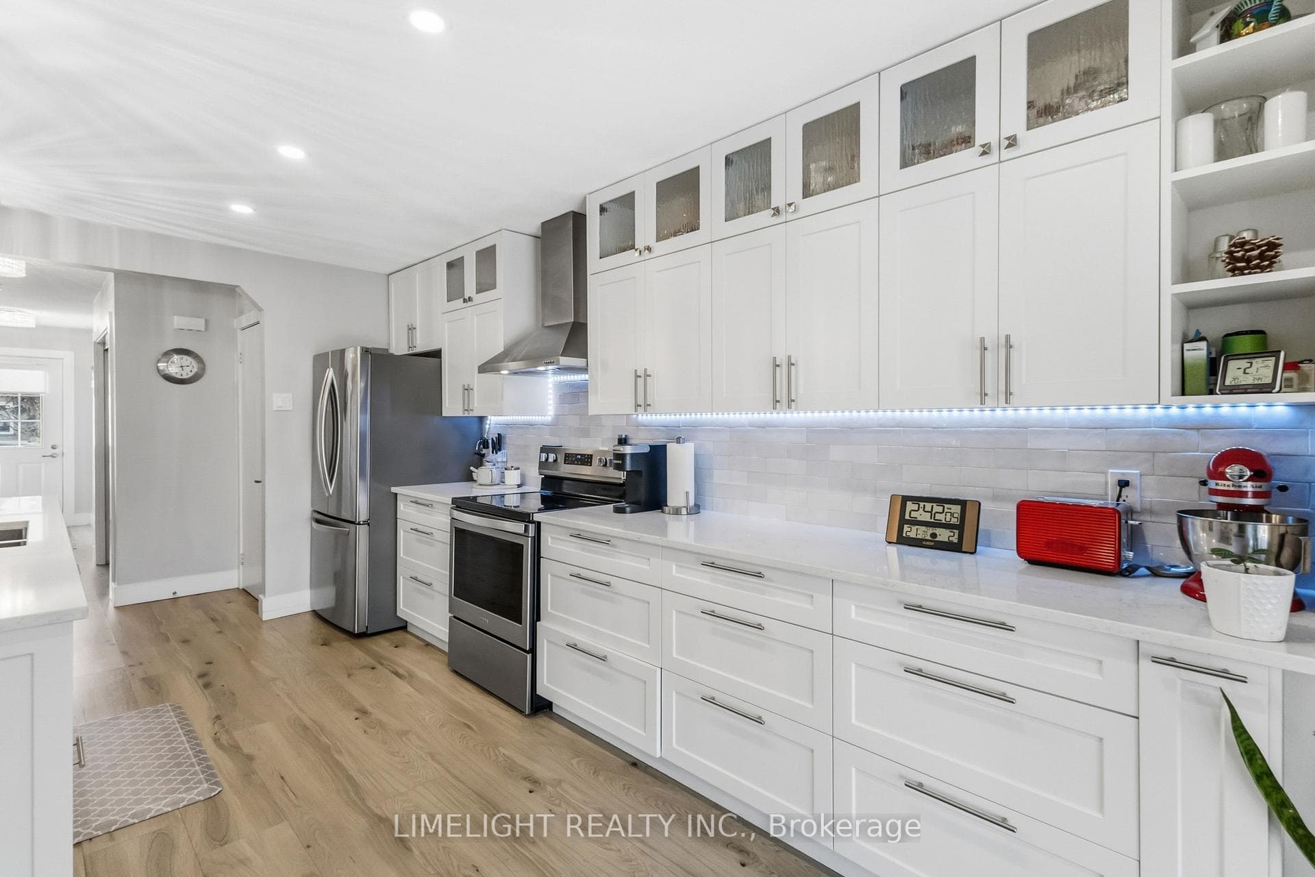 61 Julia Court photo 10