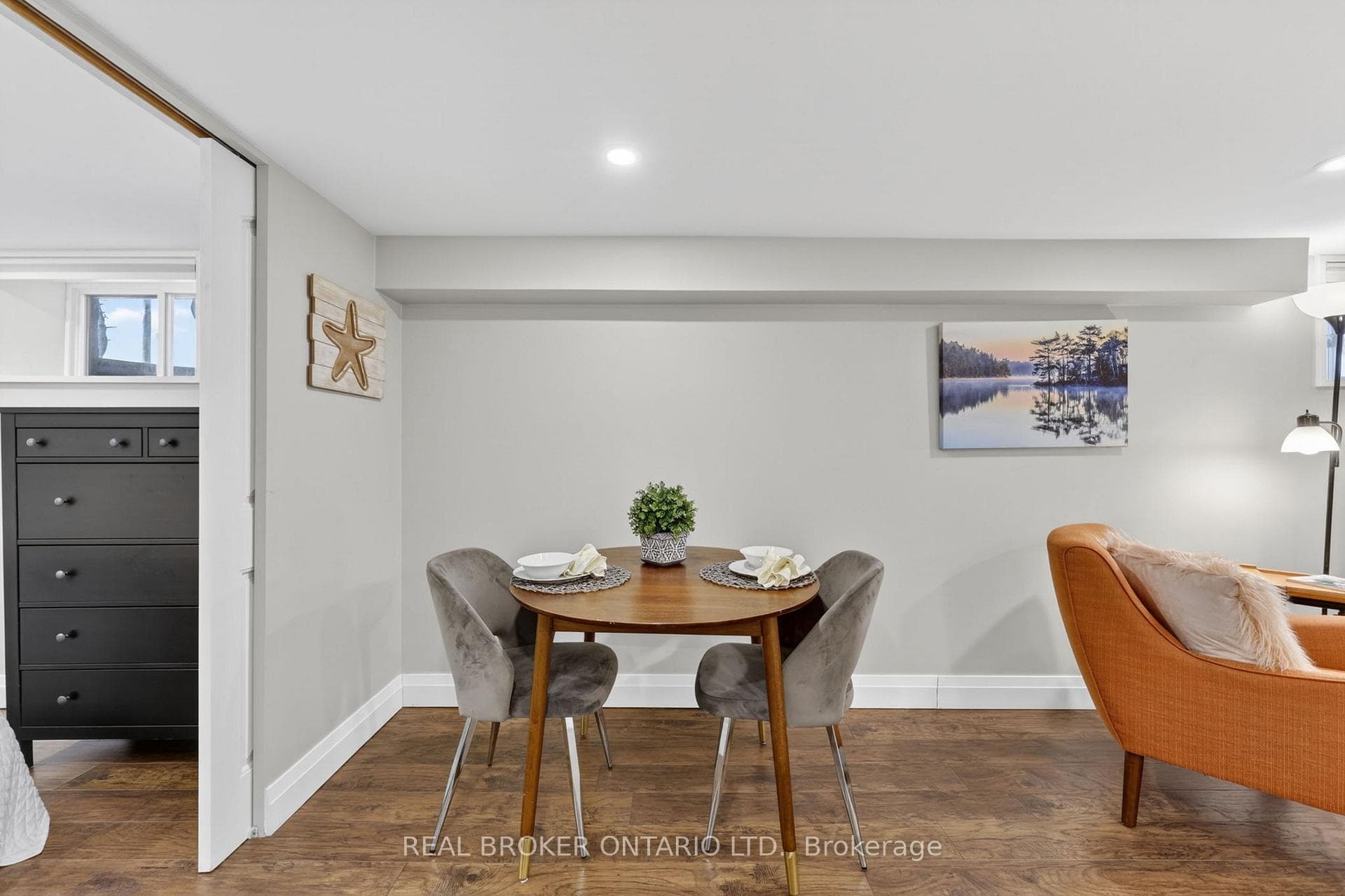Lower level dining area