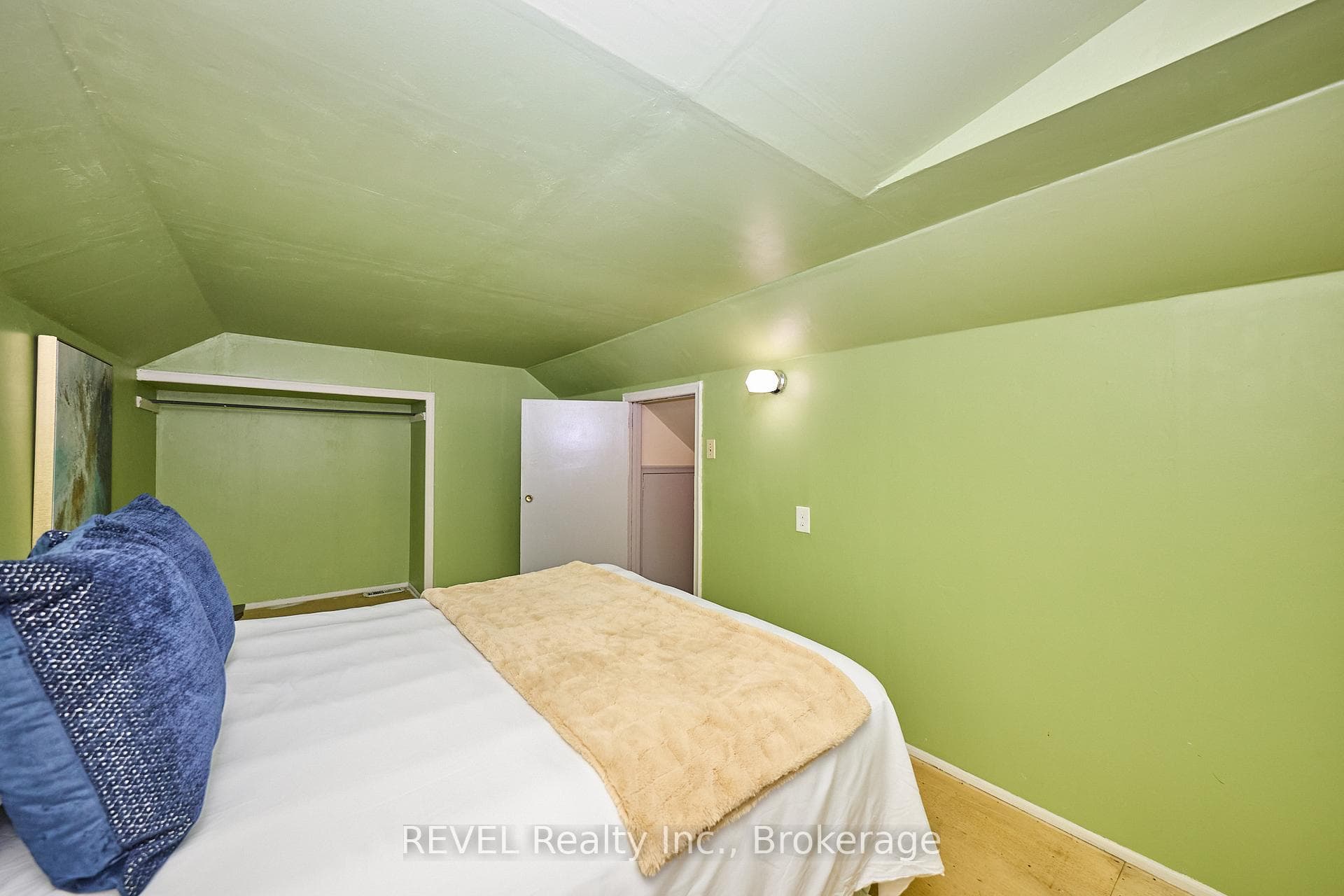 1317 Third Street Louth N/A photo 24