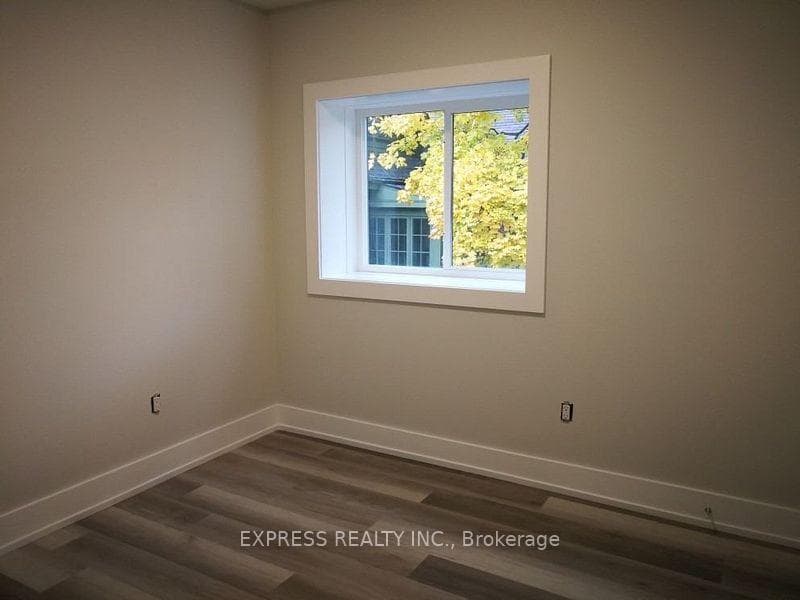 497 Parkside Drive Unit 4 photo 13