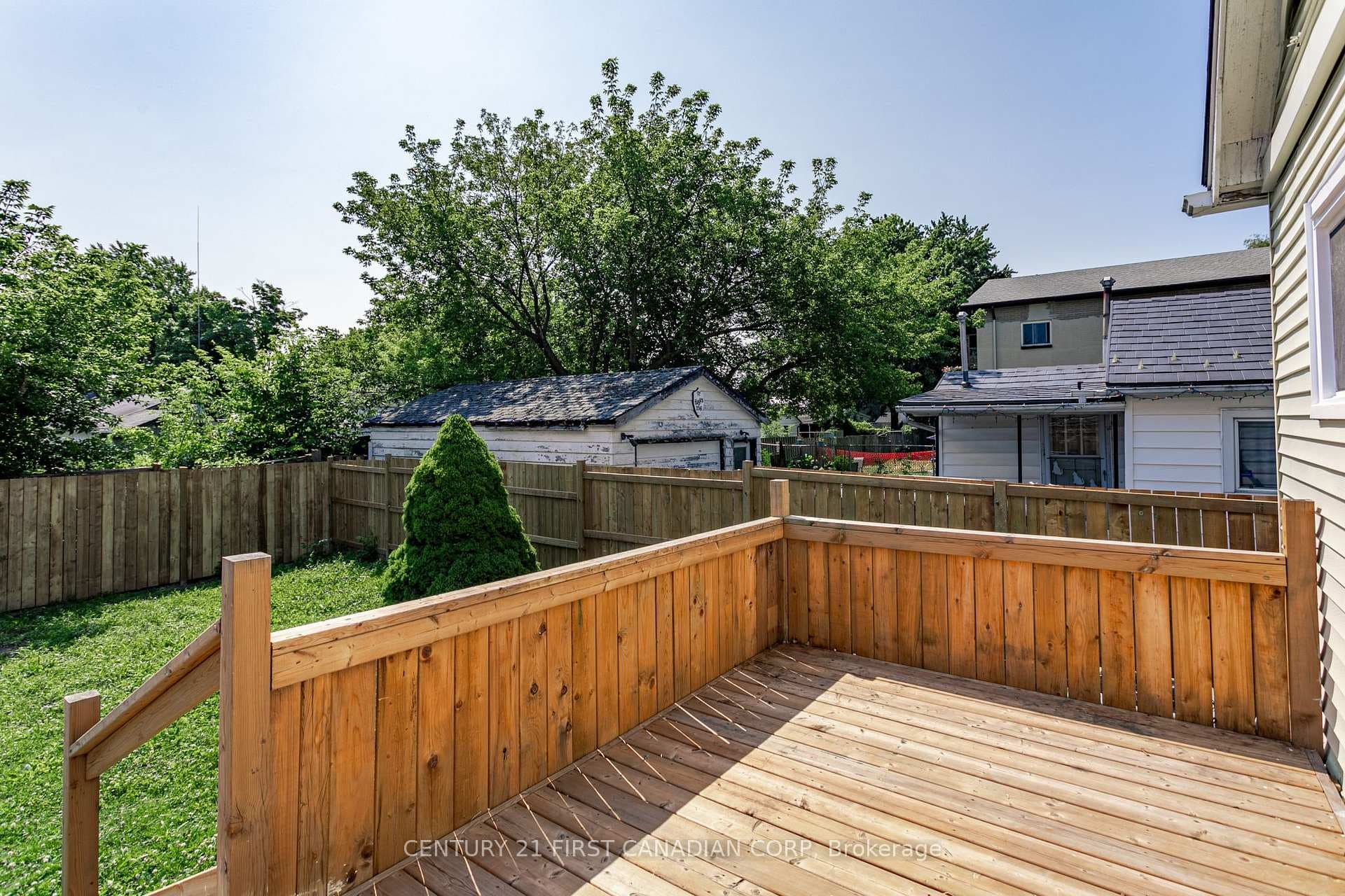 138 Sutton Street photo 39