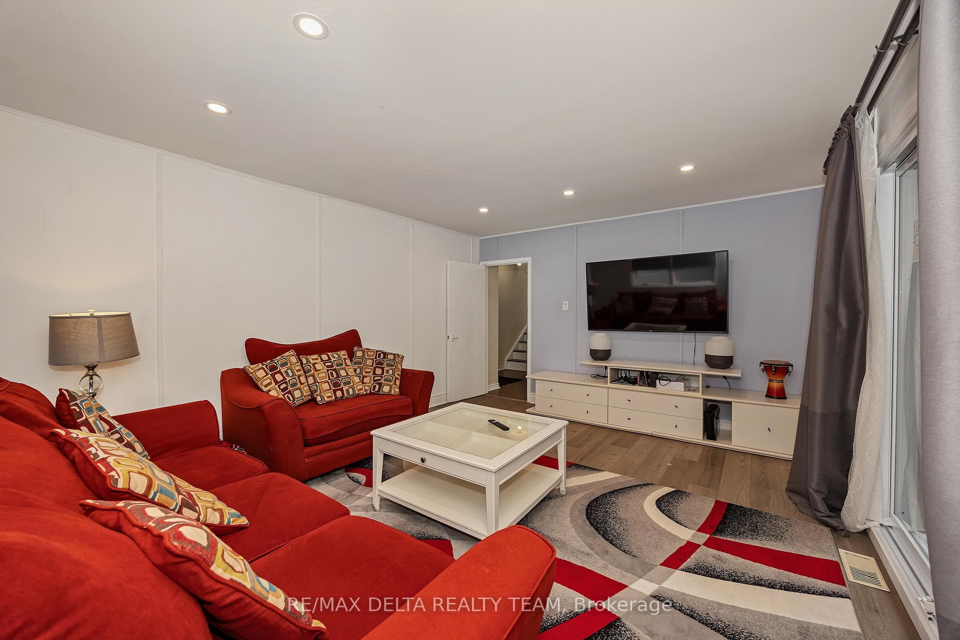 2350 Georgina Drive photo 21